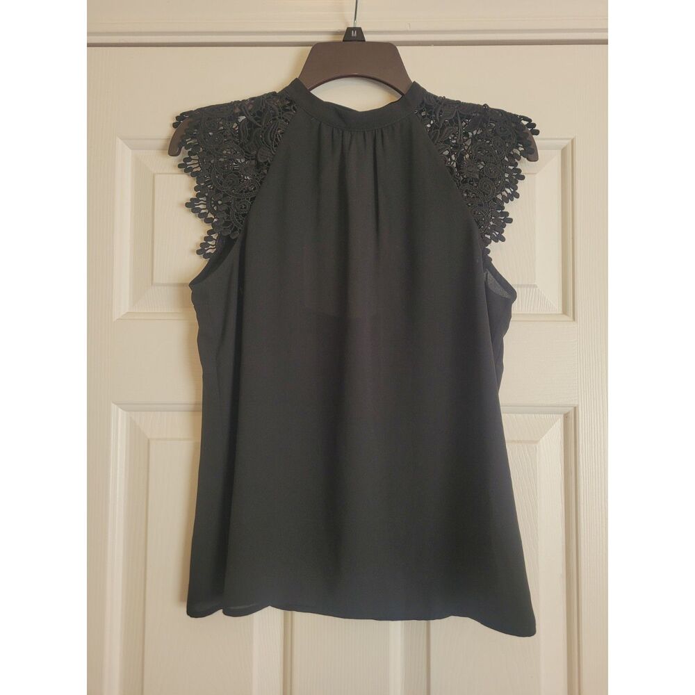 Express Women's XS Black Lace Yoke Sleeveless Blouse High Neck Keyhole Top